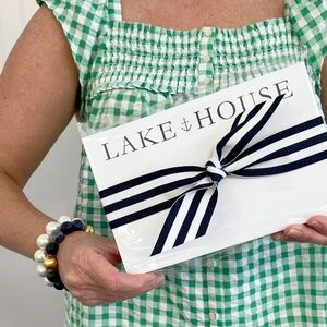 NWT WH Hostess Notepd